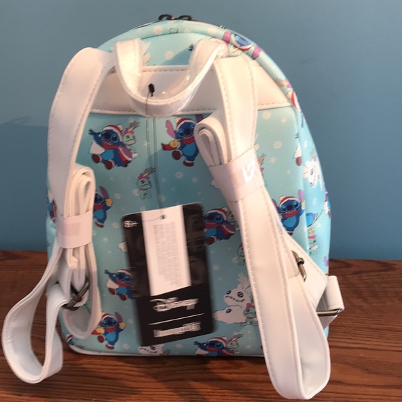 Disney Loungefly New with Tags Stitch Christmas - Picture 3 of 6